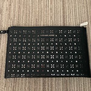 Michael Kors Cut out clutch
